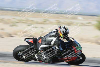 media/Oct-26-2025-Race Pace (Sun) [[c1447ca738]]/Verified/1-Turn 9 Inside (930am)/